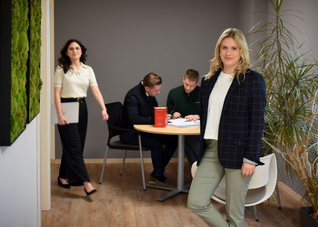 Entspanntes Arbeitsklima, Alltag bei der Steuerberatung Engelberth.